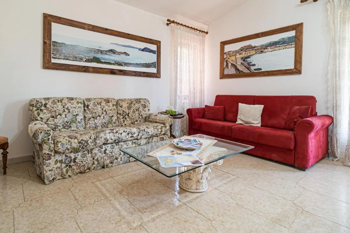Villa Ray Capoliveri  Italia